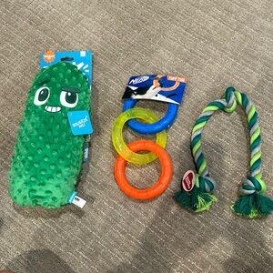 NWT set of three dog toys! squeaky pickle, Nerf tuff tug and rope pull
